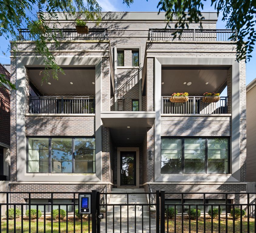 2541 N Wayne Avenue 1N, Chicago, IL 60614