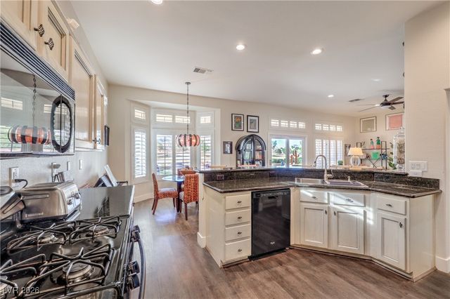 2701 Spalding Drive, Las Vegas, NV 89134