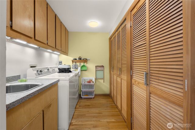 351 NE 163rd, Shoreline, WA 98155