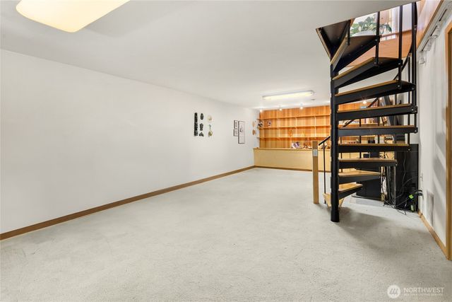 351 NE 163rd, Shoreline, WA 98155