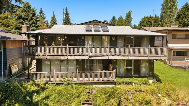 351 NE 163rd, Shoreline, WA 98155
