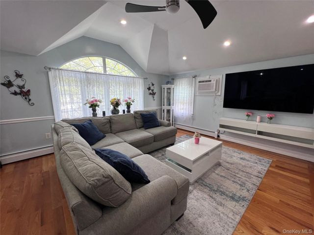 11026 175th Street, Jamaica, NY 11433