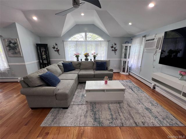 11026 175th Street, Jamaica, NY 11433