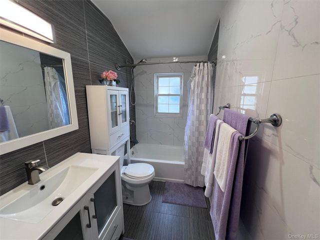 11026 175th Street, Jamaica, NY 11433