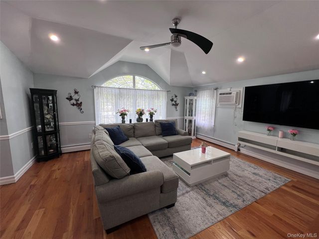 11026 175th Street, Jamaica, NY 11433