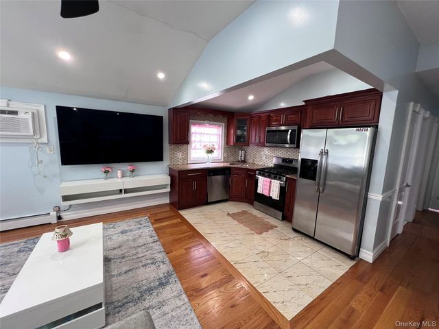 11026 175th Street, Jamaica, NY 11433