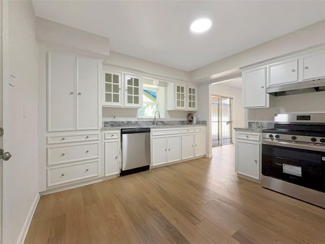 13406 Melcher Drive, Houston, TX 77045