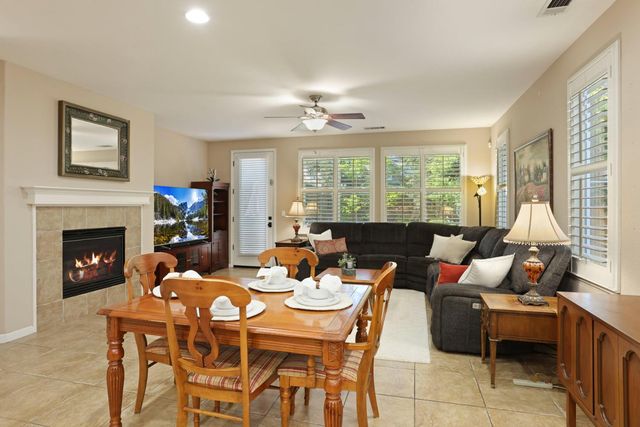 1583 Roger Dr, Tracy, CA 95304