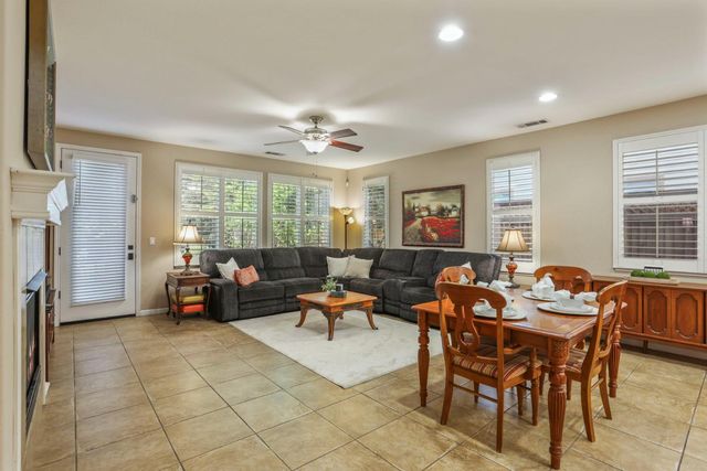 1583 Roger Dr, Tracy, CA 95304