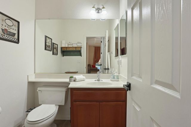 1583 Roger Dr, Tracy, CA 95304