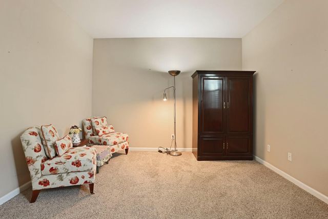 1583 Roger Dr, Tracy, CA 95304