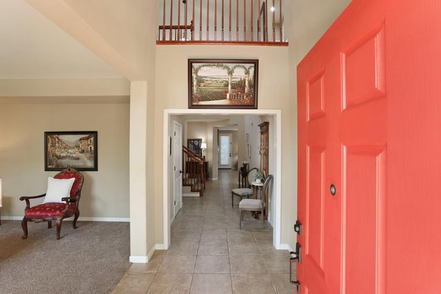 1583 Roger Dr, Tracy, CA 95304