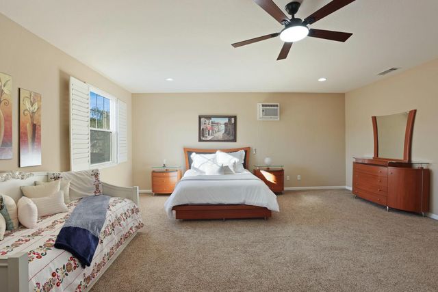 1583 Roger Dr, Tracy, CA 95304