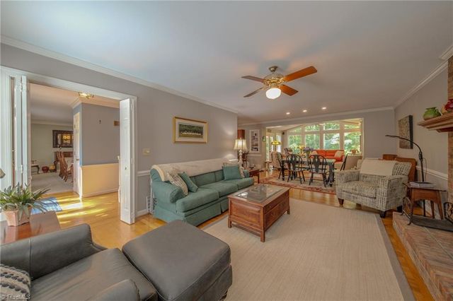 5034 Cobblestone Road, Winston-salem, NC 27106