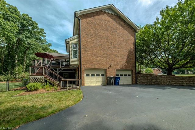 5034 Cobblestone Road, Winston-salem, NC 27106
