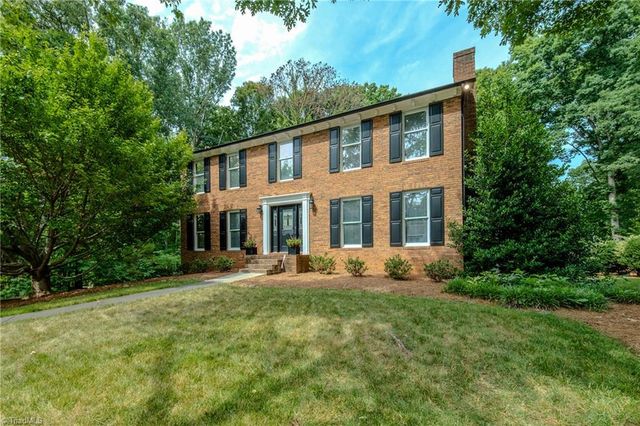 5034 Cobblestone Road, Winston-salem, NC 27106
