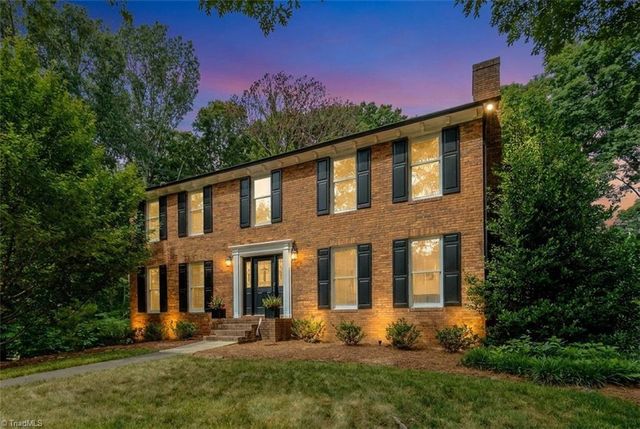5034 Cobblestone Road, Winston-salem, NC 27106