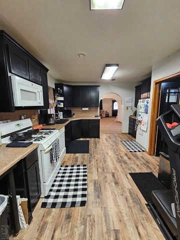 380 Kansas St, Springfield, CO 81073