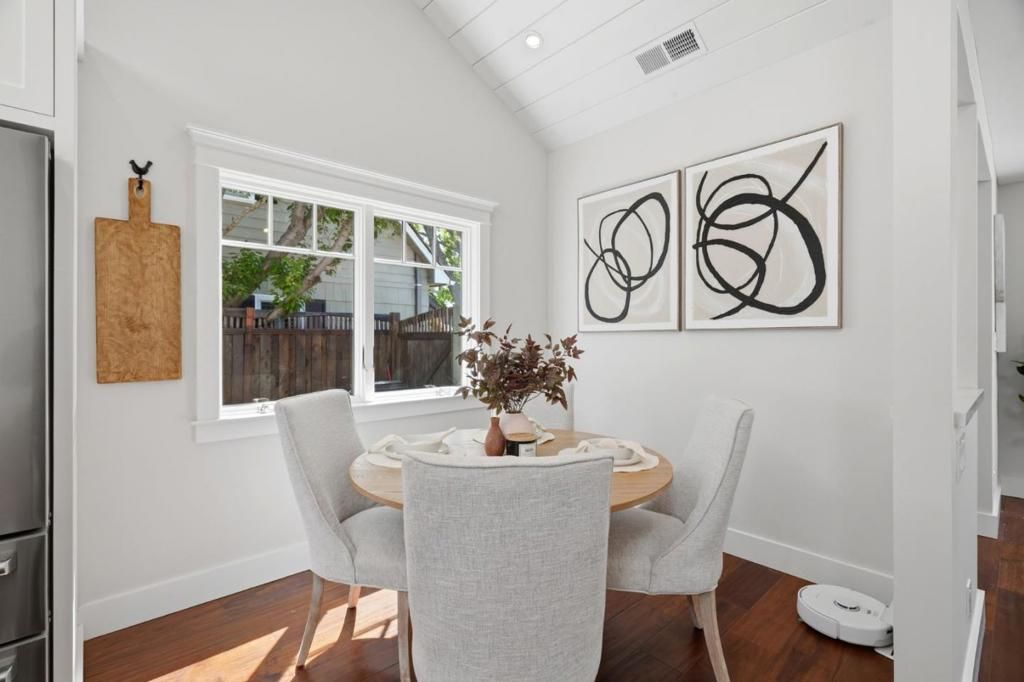 Image 15 of property listing at 1233 Malone Road, San Jose, CA 95125