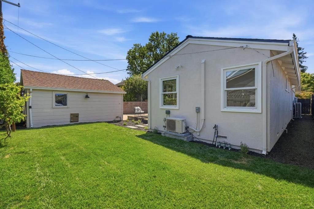 Image 37 of property listing at 1233 Malone Road, San Jose, CA 95125