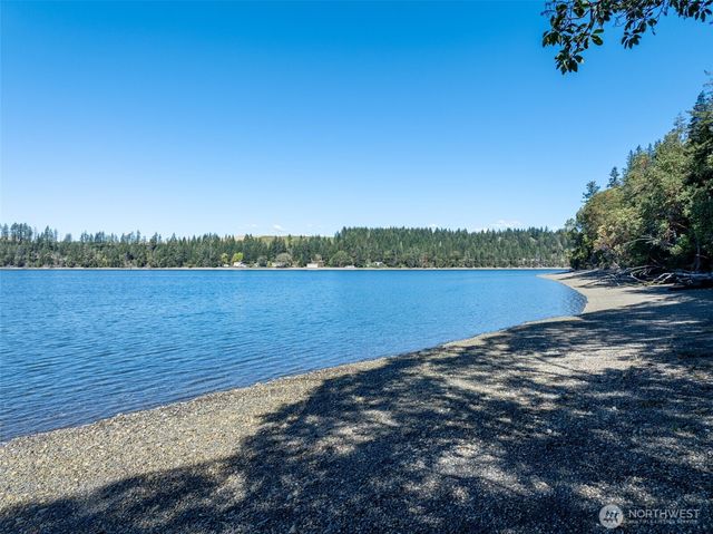 890 E Anchor View Lane, Shelton, WA 98584