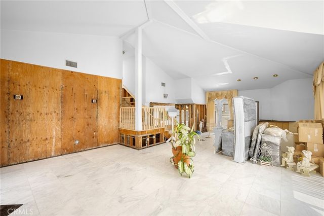 3323 Barnes Circle, Glendale, CA 91208