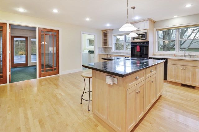 6811 Aldo Leopold Way, Middleton, WI 53562