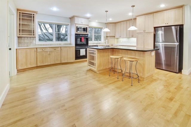 6811 Aldo Leopold Way, Middleton, WI 53562