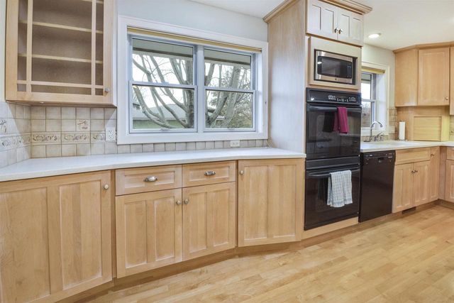 6811 Aldo Leopold Way, Middleton, WI 53562