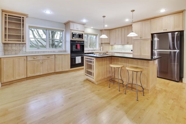 6811 Aldo Leopold Way, Middleton, WI 53562