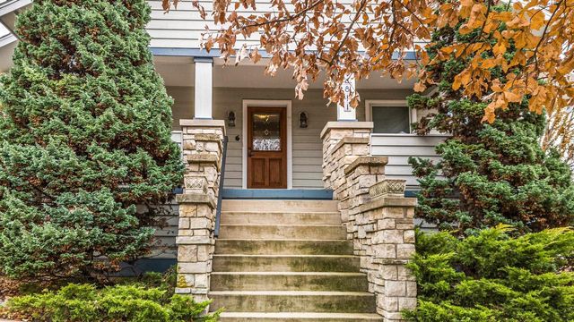 6811 Aldo Leopold Way, Middleton, WI 53562