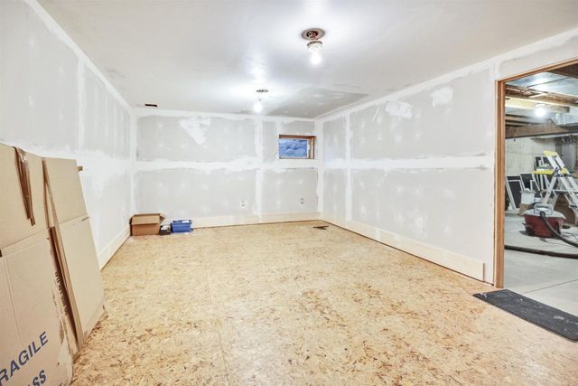 6811 Aldo Leopold Way, Middleton, WI 53562