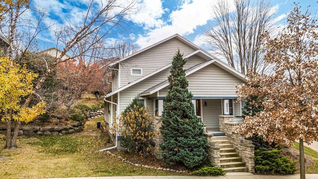 6811 Aldo Leopold Way, Middleton, WI 53562