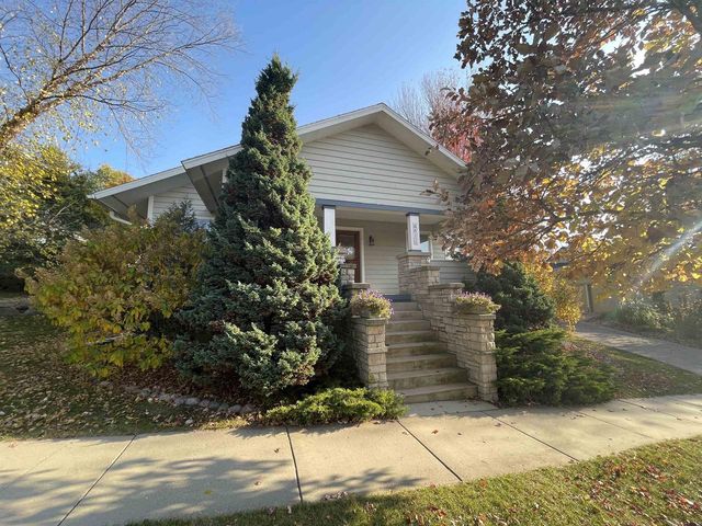 6811 Aldo Leopold Way, Middleton, WI 53562