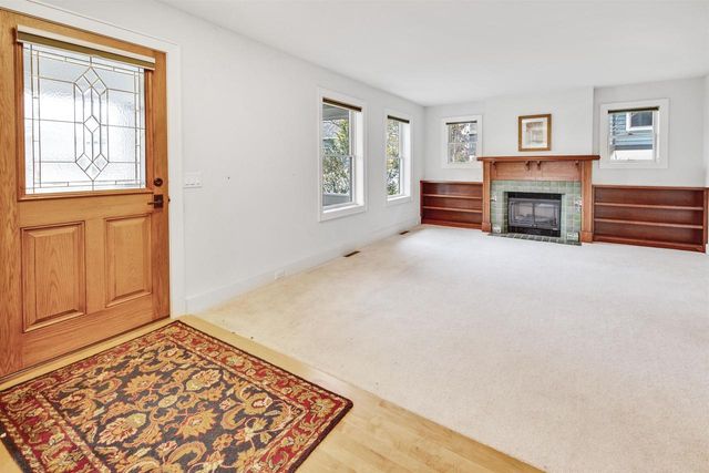 6811 Aldo Leopold Way, Middleton, WI 53562