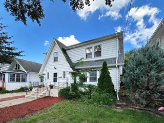 2318 E Dayton Street, Madison, WI 53704