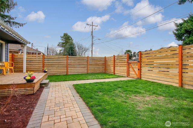 10644 2nd Place SW, Seattle, WA 98146