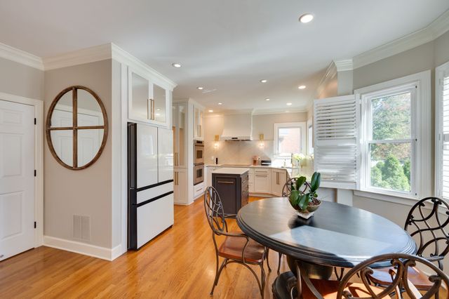 65 Ravenwood Hills Cir, Nashville, TN 37215