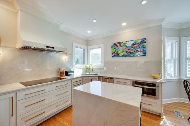 65 Ravenwood Hills Cir, Nashville, TN 37215