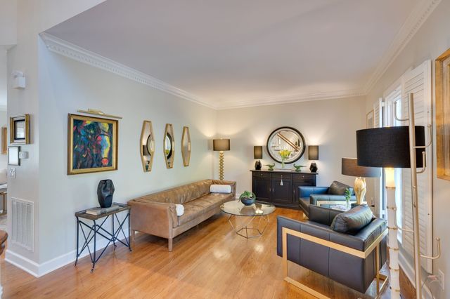 65 Ravenwood Hills Cir, Nashville, TN 37215