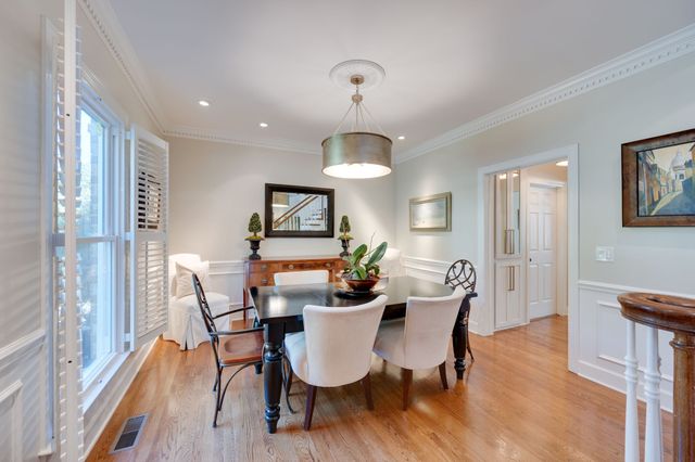 65 Ravenwood Hills Cir, Nashville, TN 37215