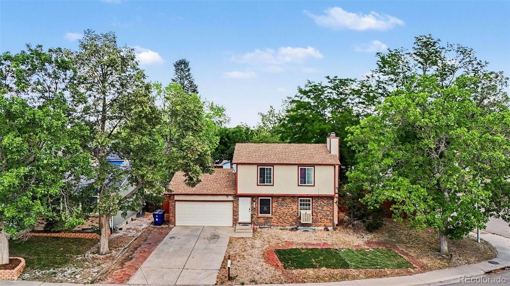 3858 S Pitkin Circle, Aurora, CO 80013