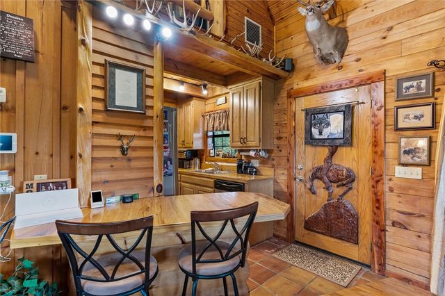 39649 Highway 23, Huntsville, AR 72740