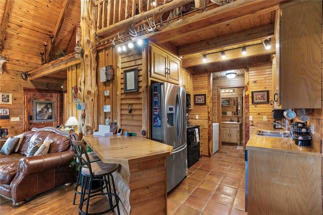39649 Highway 23, Huntsville, AR 72740
