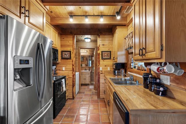 39649 Highway 23, Huntsville, AR 72740