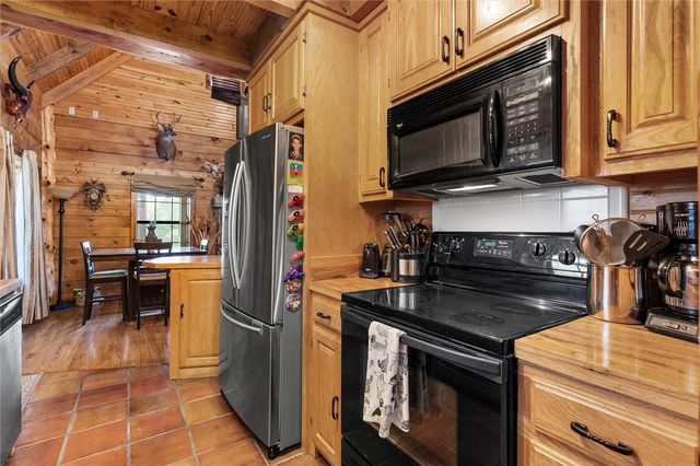 39649 Highway 23, Huntsville, AR 72740