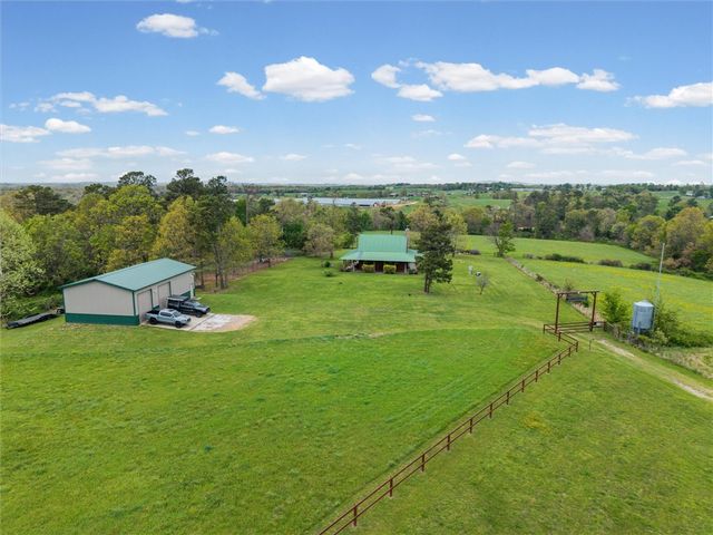 39649 Highway 23, Huntsville, AR 72740