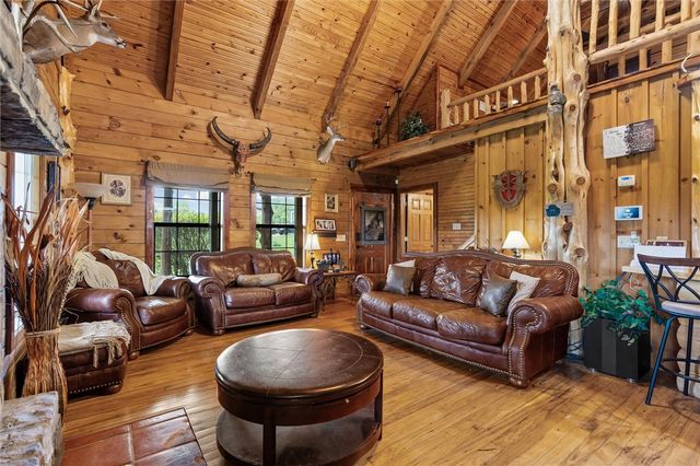 39649 Highway 23, Huntsville, AR 72740