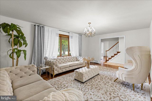 263 FELLOWSHIP RD, Moorestown, NJ 08057