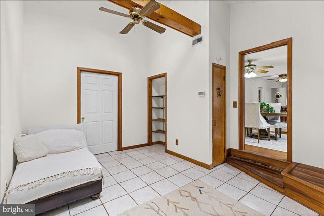 263 FELLOWSHIP RD, Moorestown, NJ 08057